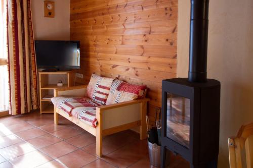 Le Queyrellin hameau des Chazals Nevache Hautes Alpes