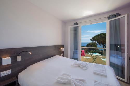 Hôtel-Club du Domaine d'Aiguebelle, USSIM Vacances – Le Lavandou
