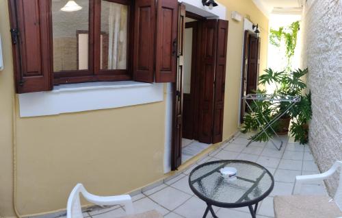 Nikos and Eva Studios