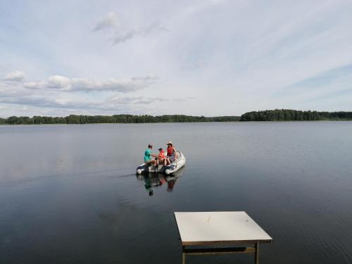 Medumi Lake