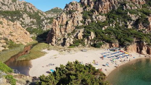 Sardinia Sea Vacation Villa - image 9