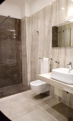 Parthenope Suite - image 2