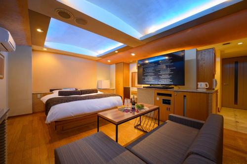 Water Hotel Mw (Love Hotel) - Accommodation - Saitama