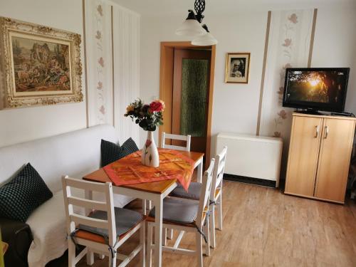 Iekārtas, Big Mama_s Home in Neu-Trebendorf