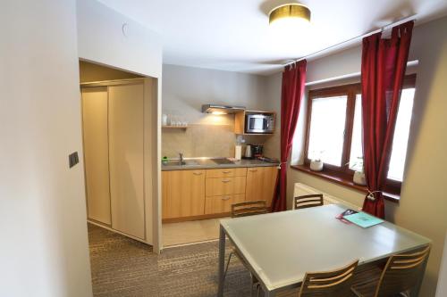 Apart Hotel Jablonec - image 10
