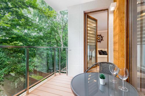 ระเบียง/ชานเรือน, Apartament Mariner by Noclegi Renters in วึสปา โซลนา