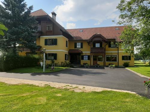  Dachberghof, Pension in Sankt Andrä bei Sankt Johann