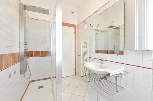 Euroresidence Apartments - image 3