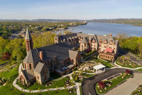 The Abbey Inn & Spa - Hotel - Peekskill