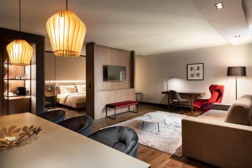 room detail thumbnail 0