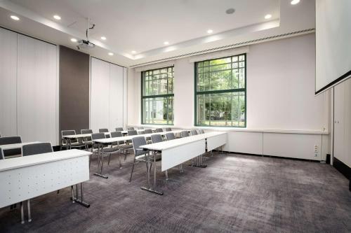 Radisson Collection Grand Place Brussels - image 9