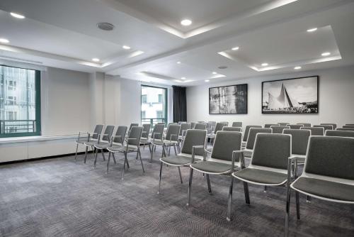 Radisson Collection Grand Place Brussels - image 2