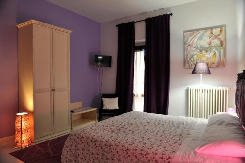 Large Double or Twin Room