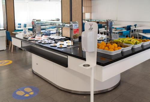Medplaya Hotel Regente - image 6