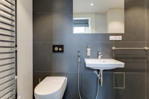 Anděl design duplex, AC, garage, Praha (fotografie 6)