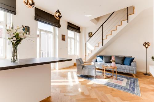 Anděl design duplex, AC, garage, Praha (fotografie 7)
