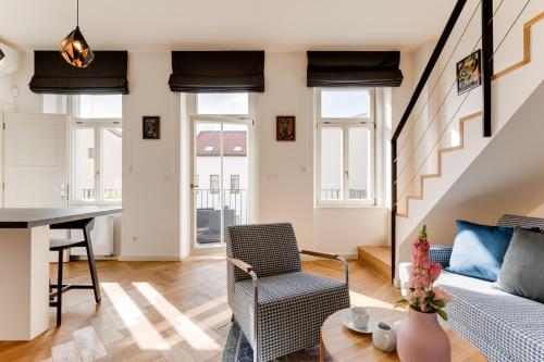Anděl design duplex, AC, garage, Praha (fotografie 9)