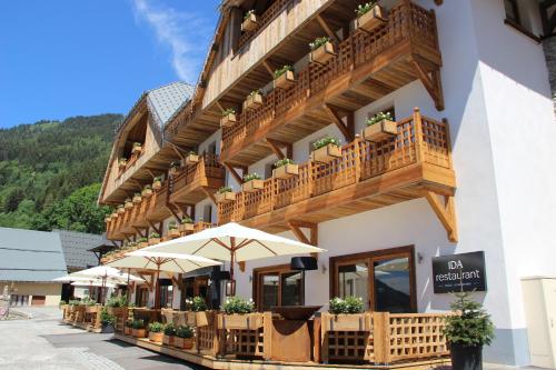 Hotel Le V de Vaujany - Hôtel - Vaujany