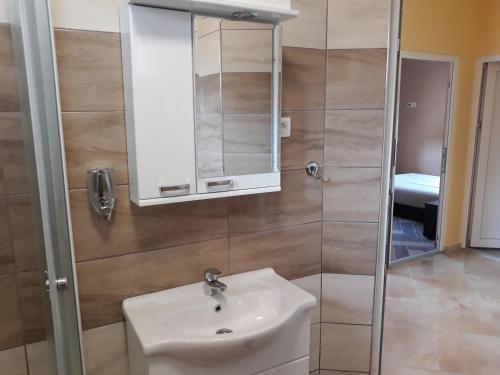 Andi Apartman in Pacsér