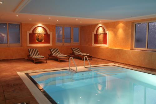 Svømmebasseng, Bellevue Rheinhotel in Boppard