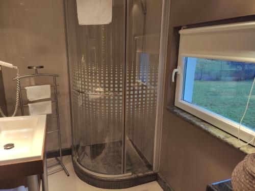 Deluxe Double Room with Shower