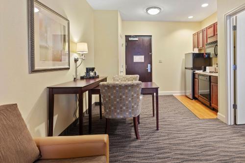 Extended Stay America Premier Suites - Lakeland - I-4