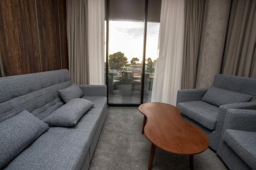 Hotel Nobilis Hall – Kobuleti, IL