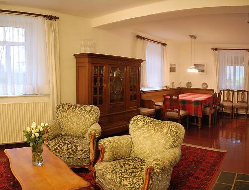 Ruhiges, gemütliches Ferienhaus mit großem Garten, Weismes (Foto 3)
