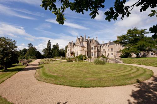 Orchardleigh Estate 4