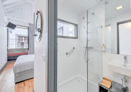 Oporto Street Fonte Taurina - Riverfront Suites, Porto (zdjęcie 4)