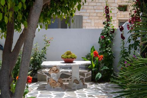  Ricos Two Bedroom House - Naoussa Paros in Naoussa