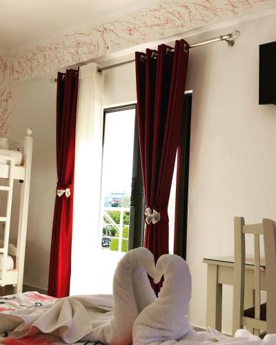 Poseidon Family Hotel Ksamil – Ksamil, OR