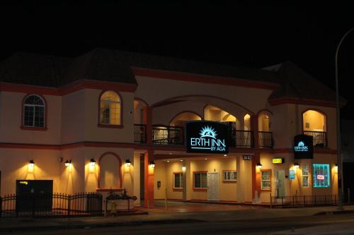 ERTH INN by AGA Maywood in Maywood, USA
