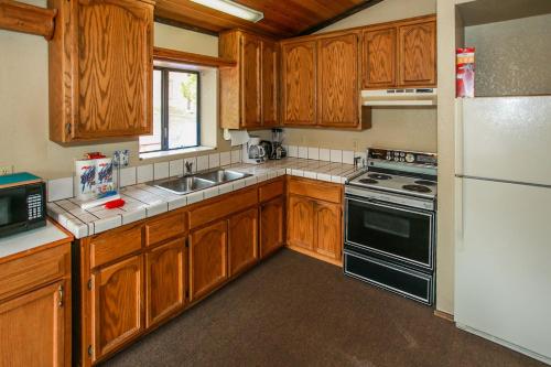 Greenspot Cabin - image 7