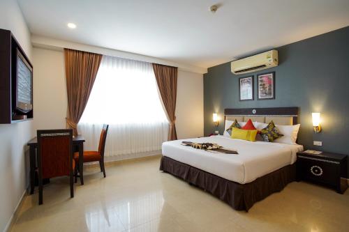 room detail thumbnail 0