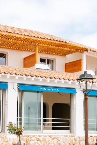 Фасада на хотела, Hôtel Casa Marina (Hotel Casa Marina) in Свети-Мари-дьо-ла-Мер