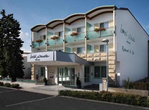 Hotel Wende - 출입구