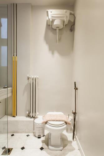 Plaka City Centre Studio - main image
