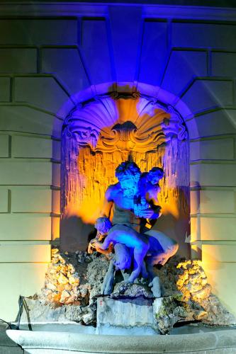 Hotel Deutsches Theater Stadtzentrum - image 8