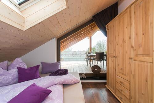 Schöne moderne Ferienwohnung-Balkon-Fahrradparkplatz-Wallbox (Schone moderne Ferienwohnung-Balkon-Fahrradparkplatz-Wallbox) in Hürtgenwald