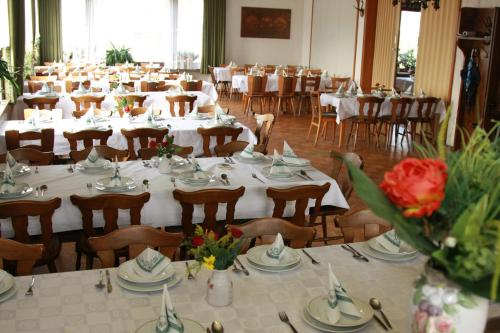 Restaurant, Gasthof Zur Traube in Rothenberg