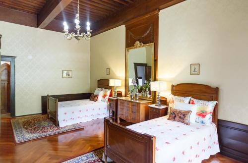 Antique apartment in the XV century Castle