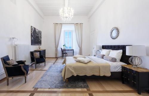  Authentic Middle Ages apartment in the Castle in Clarens
