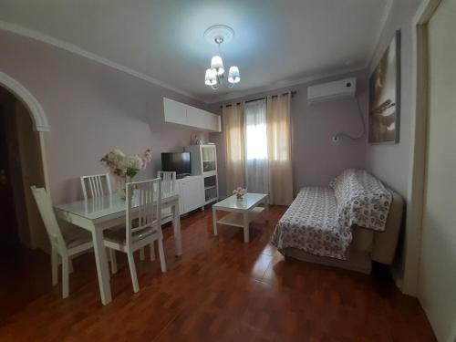 . Apartamento Zona Norte