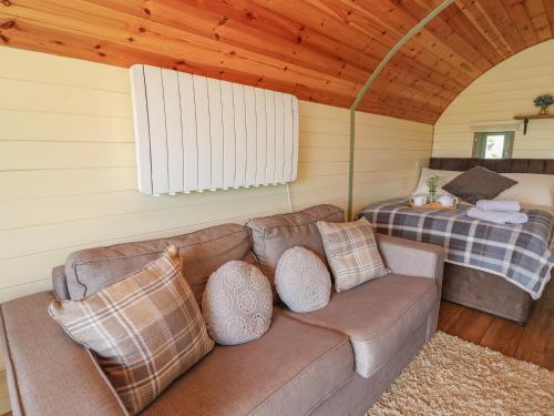 Valley View Rhayader - image 7