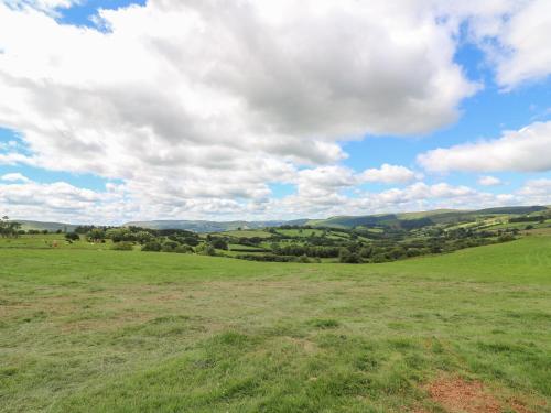 Valley View Rhayader - image 4