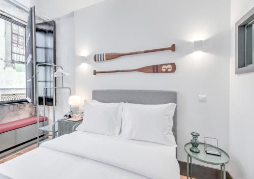 Oporto Street Fonte Taurina - Riverfront Suites, Porto (zdjęcie 8)