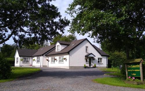 Laurels Bed & Breakfast Lodge
