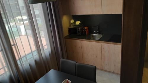 Mayerling Abamita Apartments - main image