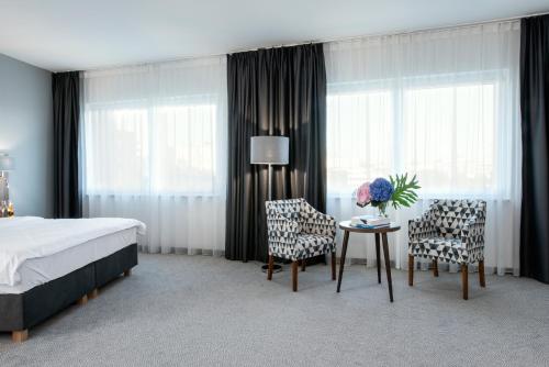 DB Hotel Wrocław - image 7